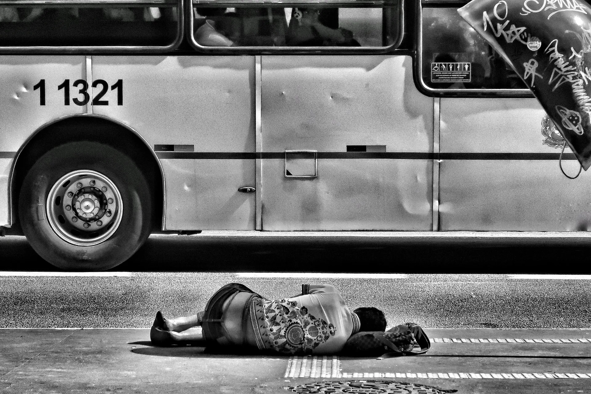 Un sans-abri dans une rue de São Paulo au Brésil