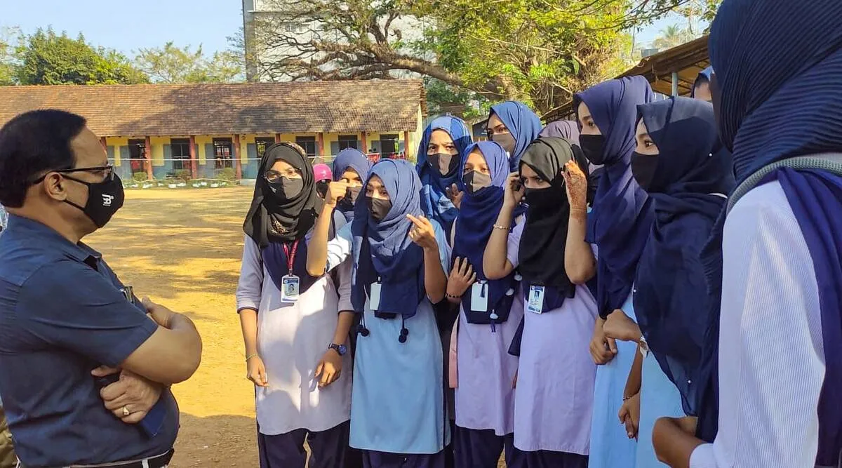 Students in Karnataka wearing hijab