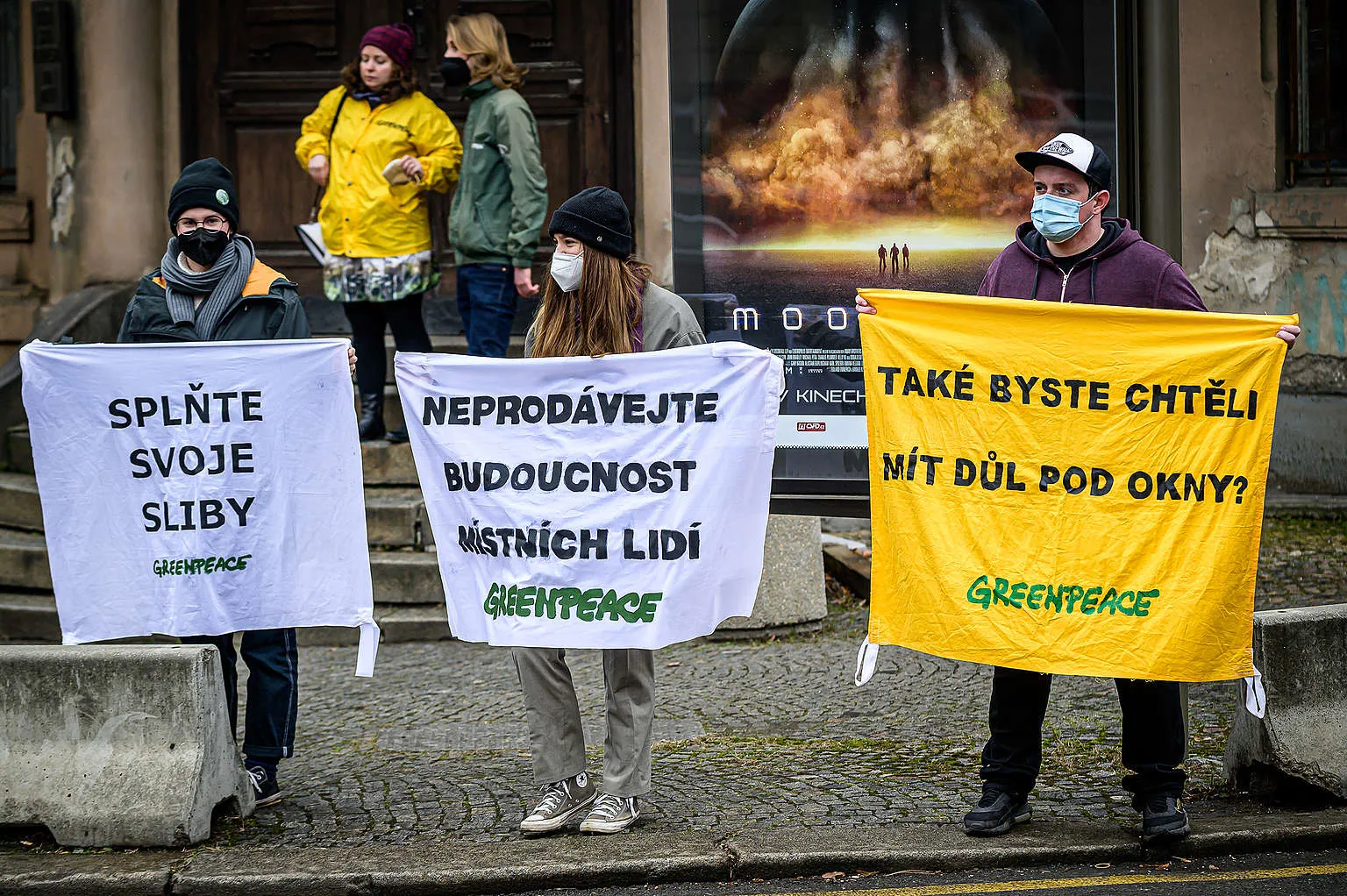 Manifestation de Greenpeace le 3 février 2022 contre l'accord sur la mine de charbon de Turów entre la République tchèque et la Pologne