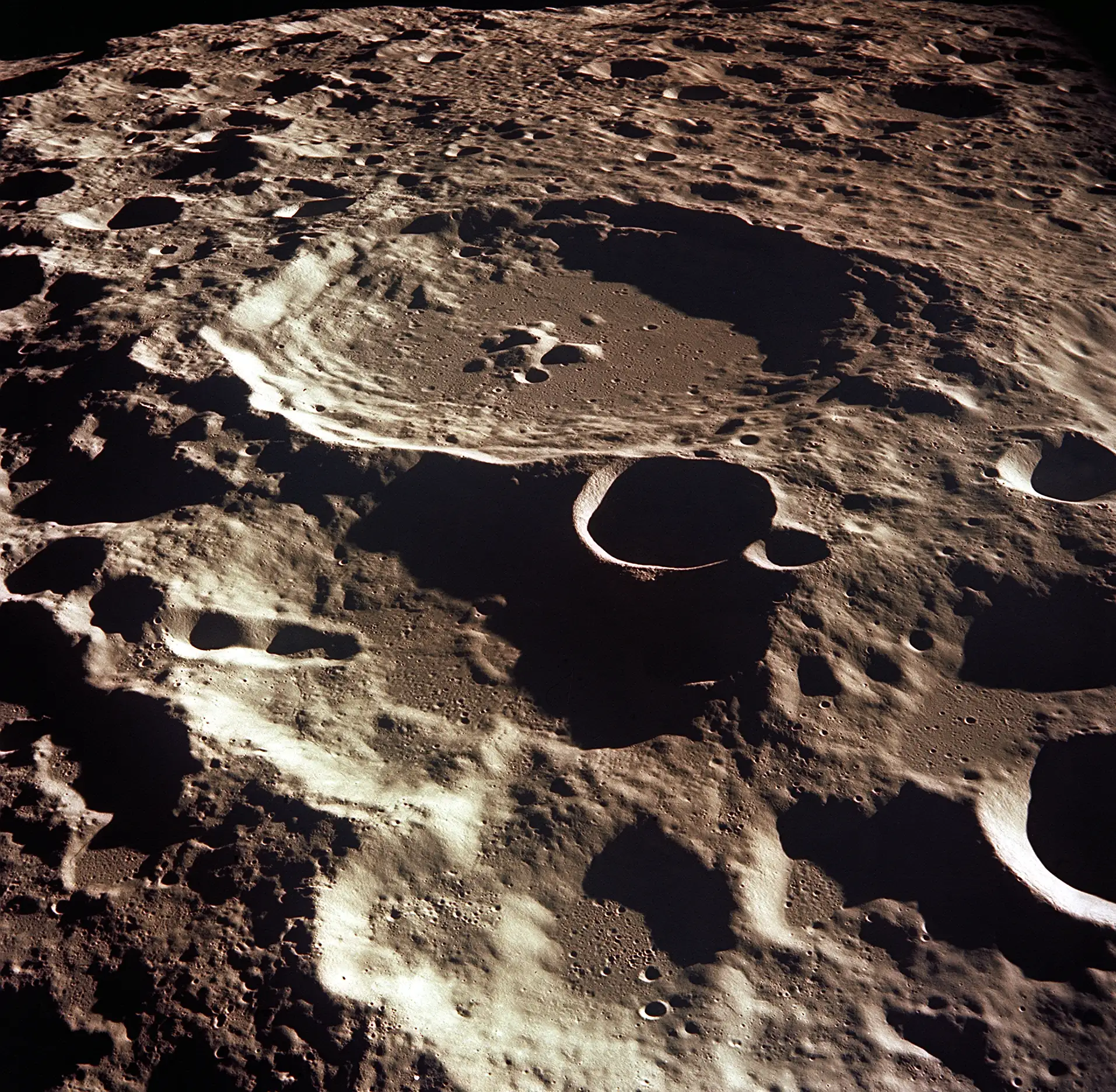 Moon's far side crater