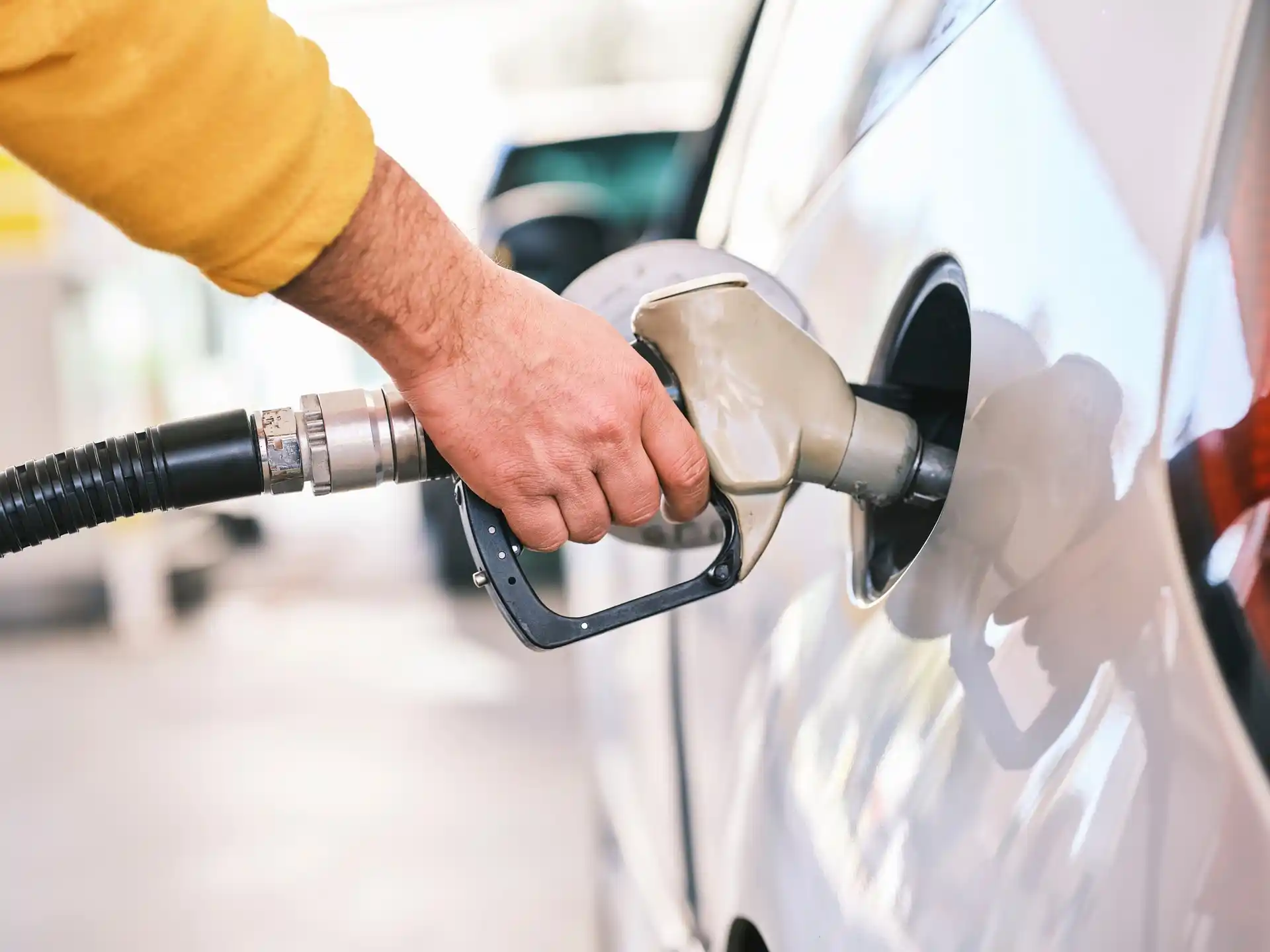 car fuel filling station
