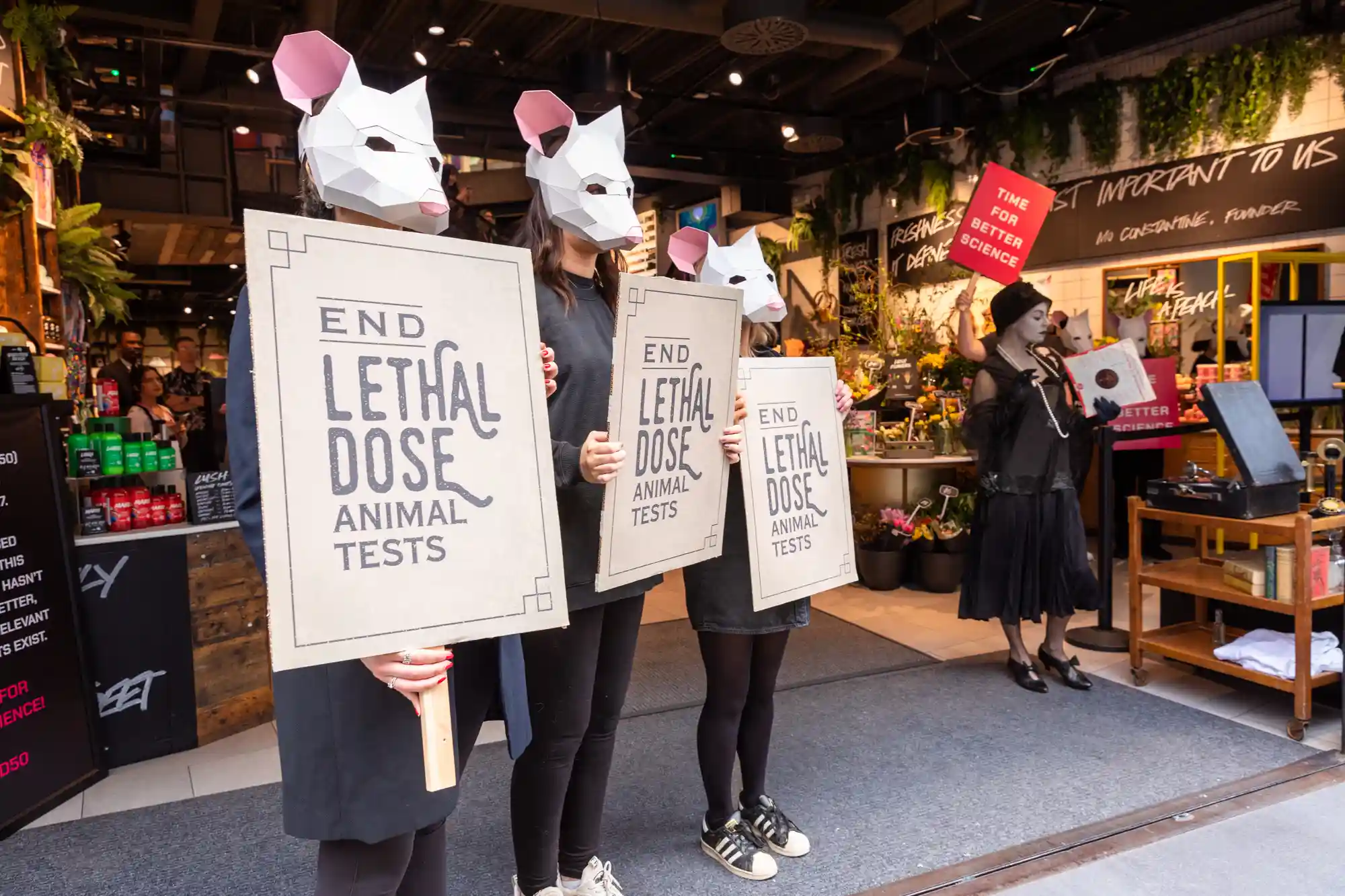 animal testing cosmetic campaign