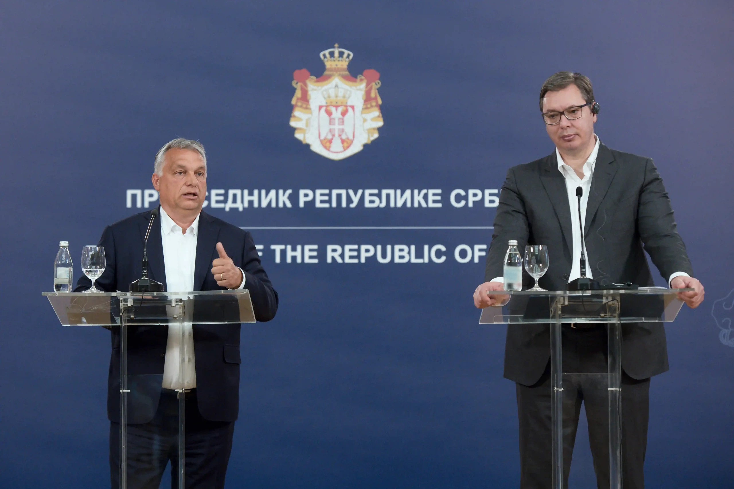 Serbian President Aleksandar Vucic receiving Hungarian Prime Minister Viktor Orbán in Belgrade in 2020